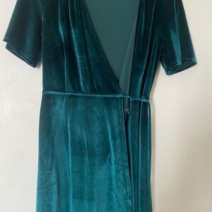Lulu's Deep Teal Velvet Midi Dress